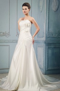 Elegant Wedding Dress With Appliques And Beading Ruching Bow Chapel Train