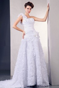 Wedding Dress With One Shoulder Hand Made Flowers Fabric With Rolling Flowers Court Train For C