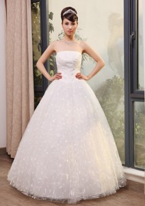 Augustdorf Germany Lace With Beading Decorate Bodice Strapless Floor-length Wedding Dress