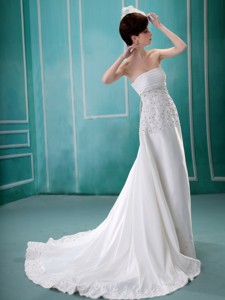 Simple Strapless Beaded Decorate Wedding Dress With Chiffon In Wedding Party