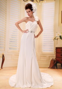 Affordable One Shoulder Beading and Ruch Wedding Dress With Hand Made Flowers 