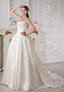 Exquisite Sweetheart Court Train Taffeta Beading Wedding Dress