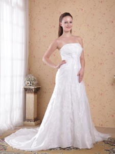 White Princess Strapless Court Train Organza And Satin Beading Wedding Dress