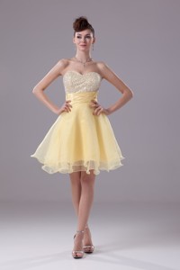 Sweetheart Prom Gowns With Ruched Sash And Beaded Breast