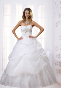 Princess Sweetheart Floor Length Wedding Dress With Beading