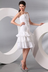 Column Strapless Knee-length Wedding Dress with Bowknot and Ruche 