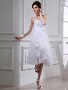 Strapless Tulle Appliques Hand Made Flower White Wedding Dress