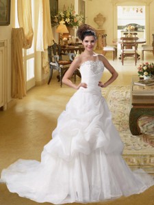 New Style A Line Court Train Beading Wedding Dress With Sweetheart