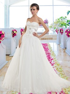 Cheap Sweetheart Wedding Dress With Appliques And Bowknot