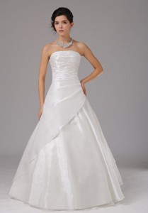 Wedding Dress With Ruch Bodice Organza Floor-length Strapless
