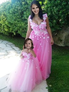 Beautiful Deep V Neckline Prom Dress with Appliques and Hot Sale Rose Pink Little Girl Dress with Se