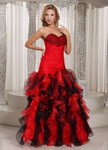 Ruffles Swetheart Ruched Bodice Prom Dress Red And Black With Beading Decorate