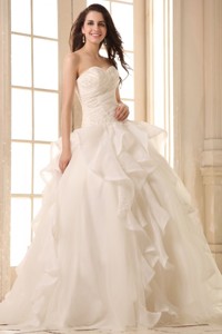 Ball Gown Sweetheart Wedding Dress with Appliques and Ruffles 