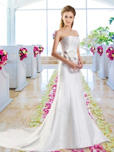 Simple Hand Made Flowers Wedding Dress With Column