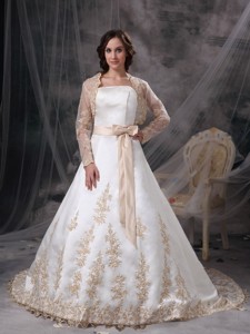 White Strapless Court Train Satin Embriodery Wedding Dress