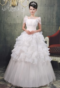 Luxurious Square Short Sleeves Ruffled Layeres Wedding Gowns In Jokioinen Finland
