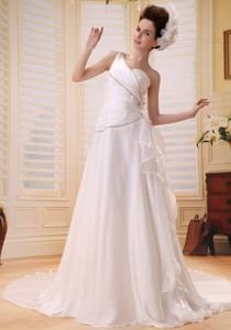One Shoulder Simple New Wedding Dress With Hand Made Flowers And Ruch