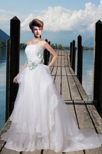 A Line Appliques Wedding Dress With Hand Made Flower