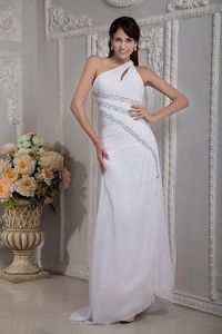Modern White Column Prom Dress One Shoulder Beading Brush Train Chiffon