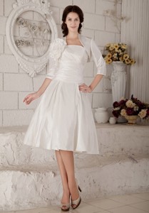 Beautiful Princess Strapless Knee-length Satin Ruch Wedding Dress