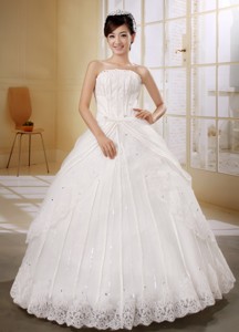 Stylish Wedding Gowns Applqiues Decorate Bust And Beading Keski-suomi Finland In