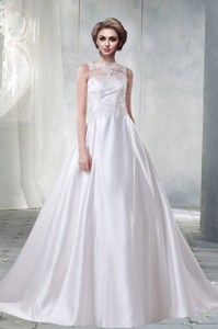 New Princess Bateau Lace Wedding Dress With Brush Train