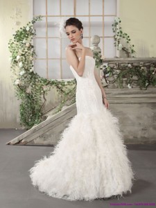 New Style Strapless Wedding Dress With Lace And Feather
