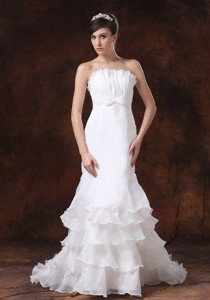 Customize Mermaid Wedding Dress With Strapless Ruffled Layers Decorate 