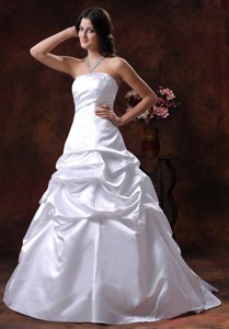 Litchfield Park Arizona Custom Made Strapless White Wedding Dress