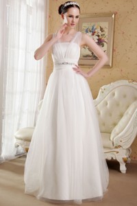 White Princess V-neck Brush Train Satin And Organza Beading Wedding Dress