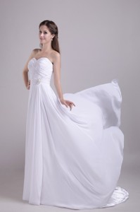 White Empire Sweetheart Court Train Chiffon Beading Wedding Dress 