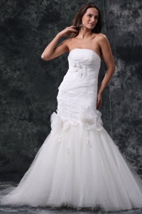 Mermaid Strapless Ruching Lace Up Tulle White Wedding Dress 