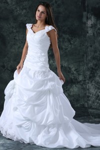 Elegant Ball Gown V-Neck Taffeta Appliques Wedding Dress 