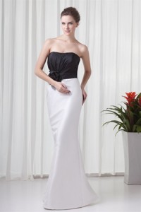 White and Black Column Sweetheart Wedding Dress with Flower 