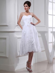 Discount Sweetheart Tulle Appliques White Wedding Dress With Knee-length
