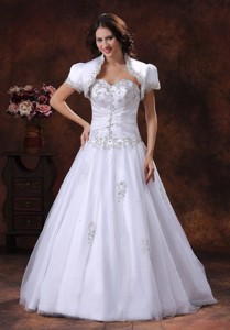 White Sqweetheart Embroidery Decorate Prom Dress In Prescott Arizona
