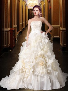 Gorgeous Princess Strapless Ruffles Wedding Dress With Chapel Train