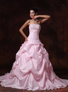 Pick-ups Pink Strapless Chapel Train Taffeta Customize New Styles Wedding Dress