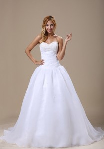 Beaded Decorate Sweetheart Neckline Ruched Decorate Bodice Organza Court Train Wedding D