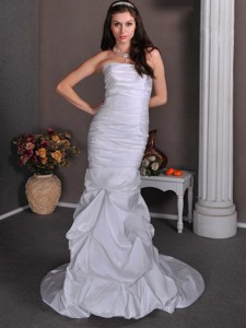 Elegant Column Strapless Brush Train Taffeta Ruch and Pick-ups Wedding Dress 