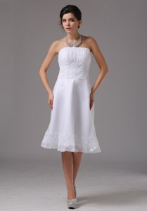 Short Wedding Dress With Lace Decorate Waist Strapless Knee-length 