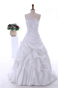 Perfect One Shoulder Appliques Wedding Gowns