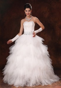 Feather Beaded Decorate Waist Tulle Sweetheart Gorgeous Custom Made Wedding Dress