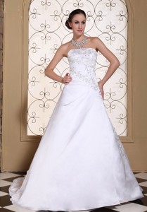 Embroidery On Satin Modest Wedding Dress Strapless Gown