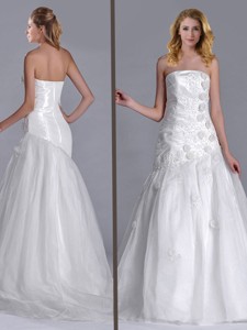 Popular Column Brush Train Bridal Dress with Beading and Hand Crafted 