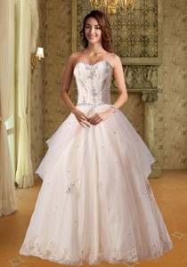 Champagne Sweetheart A Line Wedding Dress With Appliques 