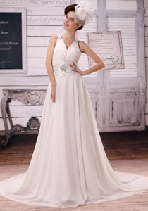 Wholesale V-neck Empire Wedding Dress With Beading In Barcelona
