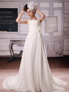 Custom Made Straps Wedding Dress With Ruch And Appliques In Wedding Party