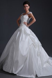 Ball Gown Wide Straps Wedding Dress with Appliques and Flowers 