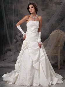 Beautiful Princess Strapless Court Train Satin Appliques Wedding Dress
